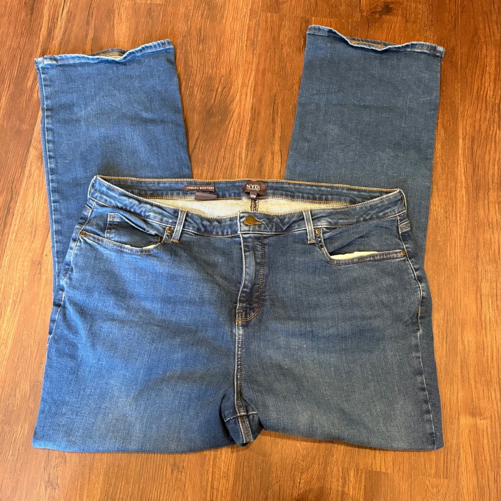 NYDJ Barbara Bootcut Lift Tuck Everyday Jeans Plus 20W Normcore Everyday Capsule - Picture 7 of 8
